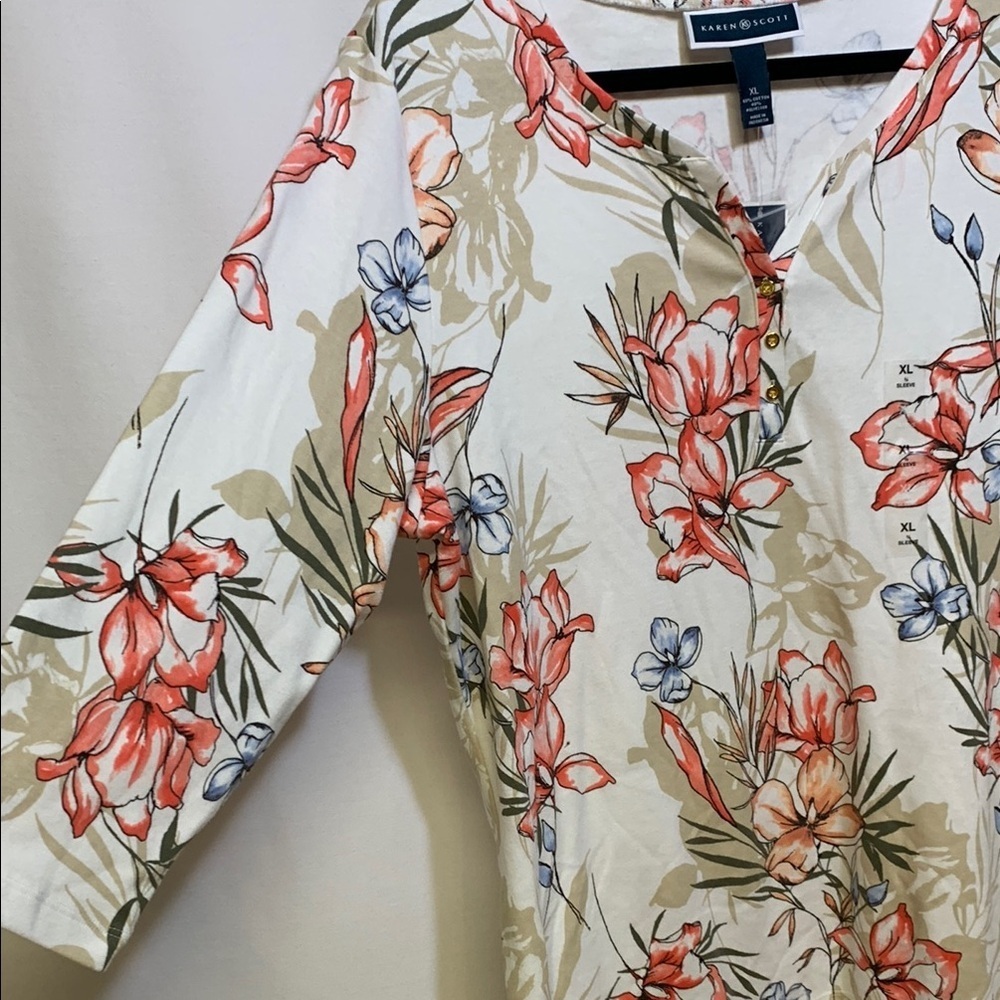 Karen Scott 3/4 Sleeve Relaxed Floral Blouse - Picture 4 of 5